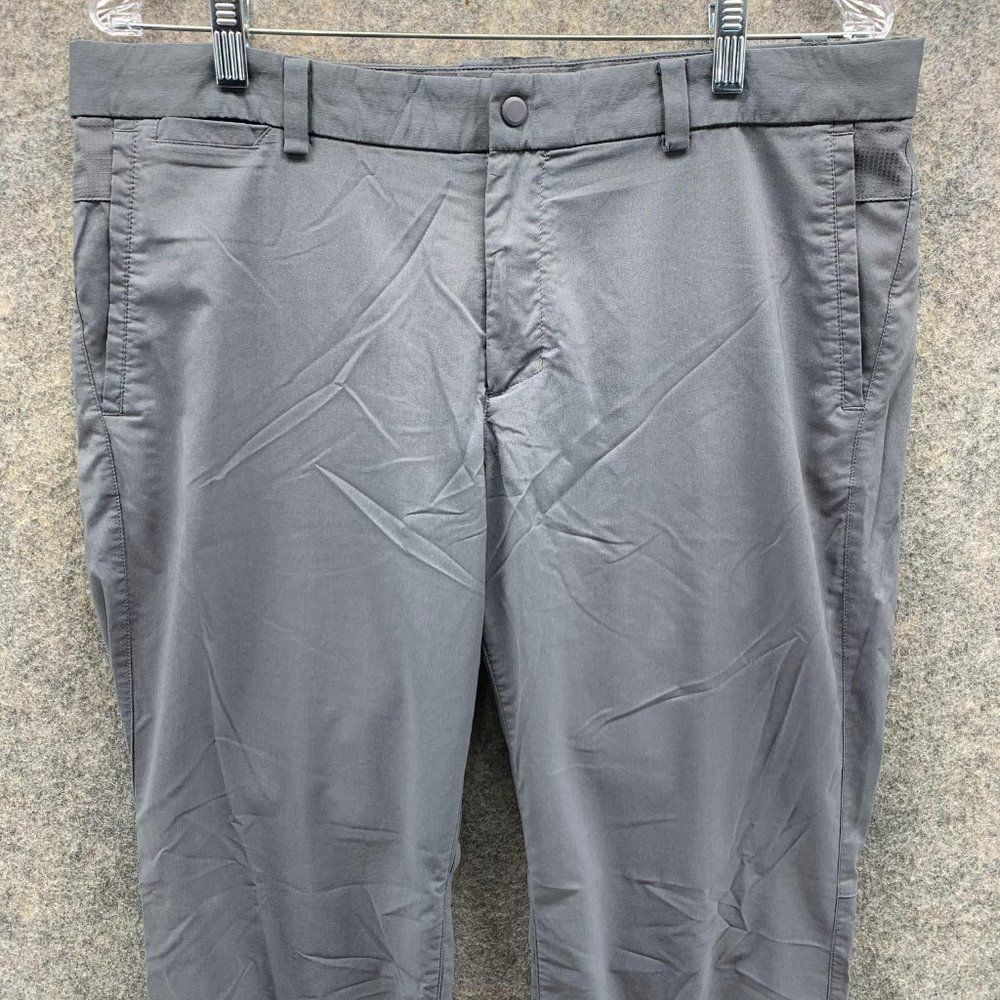 Nike Pants Men's 34x30 Adult Gray Chinos Athletic Golf Pockets Button Outdoors - Picture 2 of 13